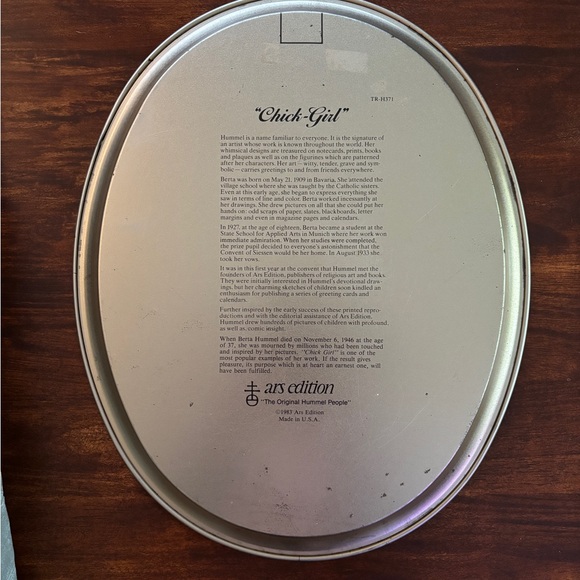 Hummel Tray Girl with Chickens ARS Edition 1983 Vintage - Picture 3 of 6